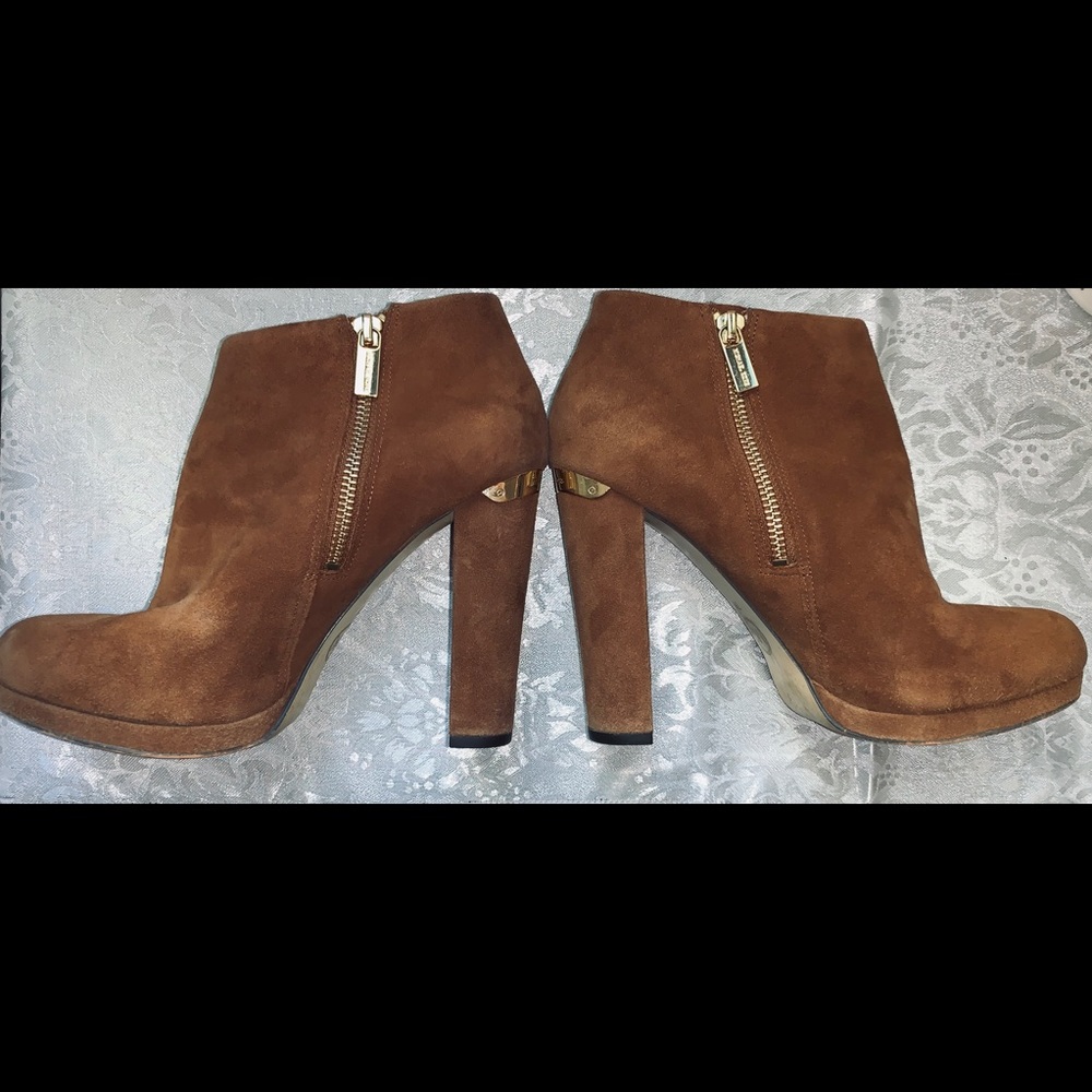 SOLD Michael Kors suede brown ankle boots - Picture 1 of 4